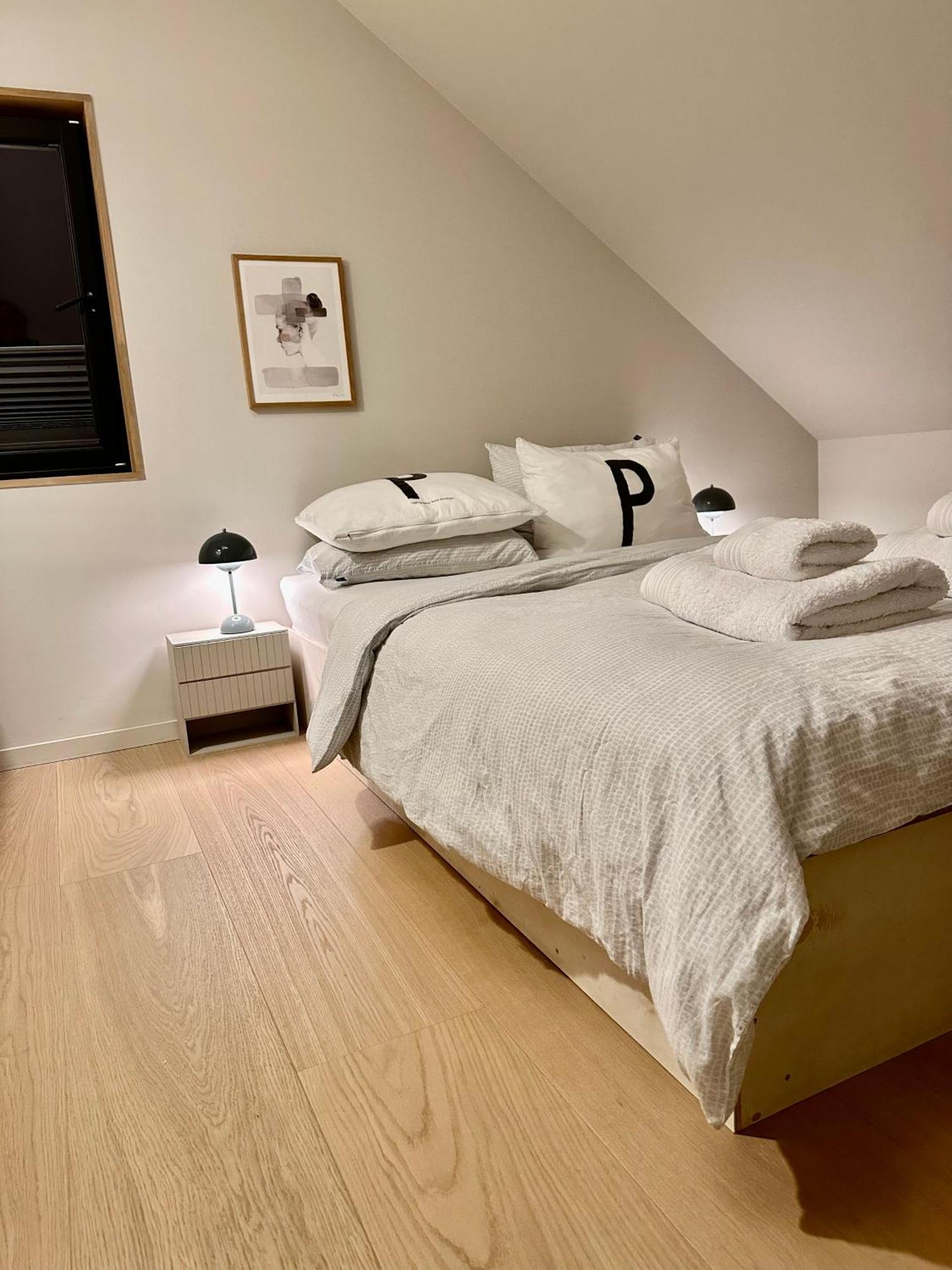 Lekker Nyrenovert Loftsleilighet Pa Lund Apartment Kristiansand Luaran gambar